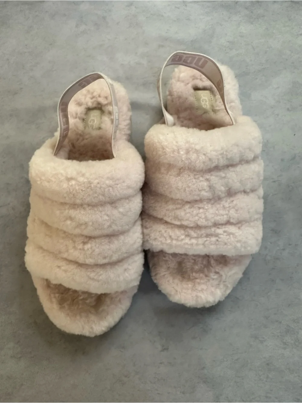 UGG Fluff Yeah Slide Sandal in Light Pink
